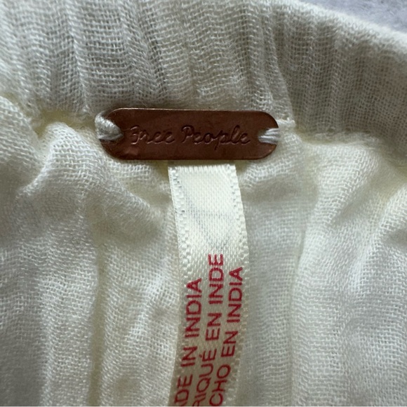 Free People Beach Shorts Embroidered Lace Drawstring Ivory Oversized Short Small - Picture 12 of 12